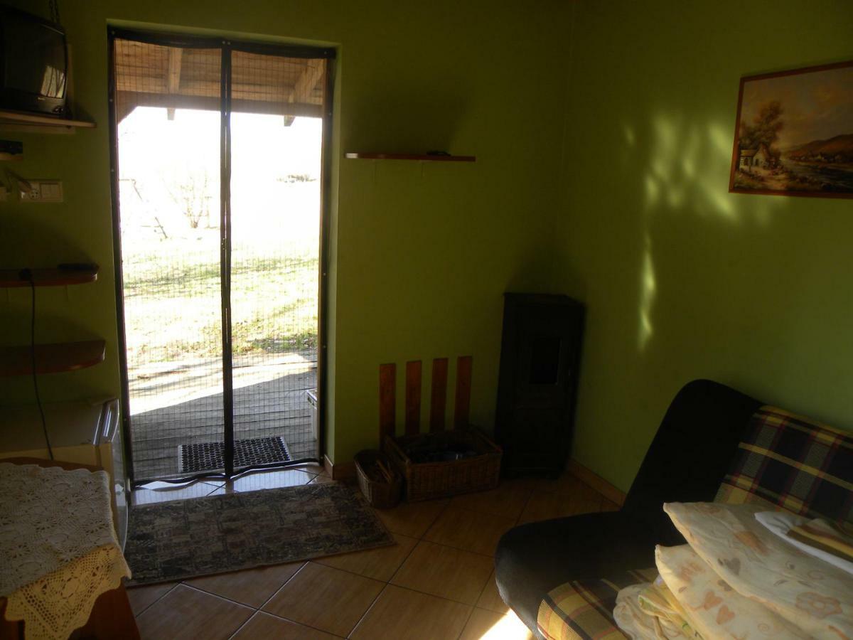 Stajnia Grazyny Mikorowo 46 Villa Czarna Dabrowka Exterior foto